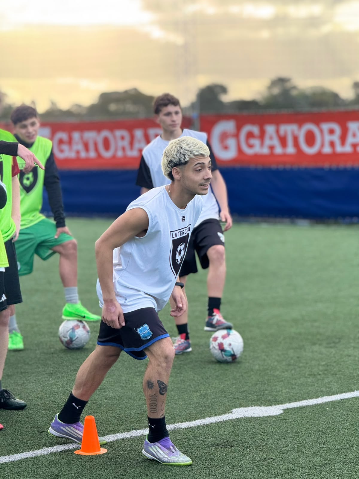 Entrenamiento de fútbol en La Tercera
